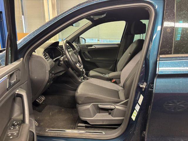 Volkswagen Tiguan 2.0 TDI DSG ACTIVE AHK NAVI KAMERA HuD