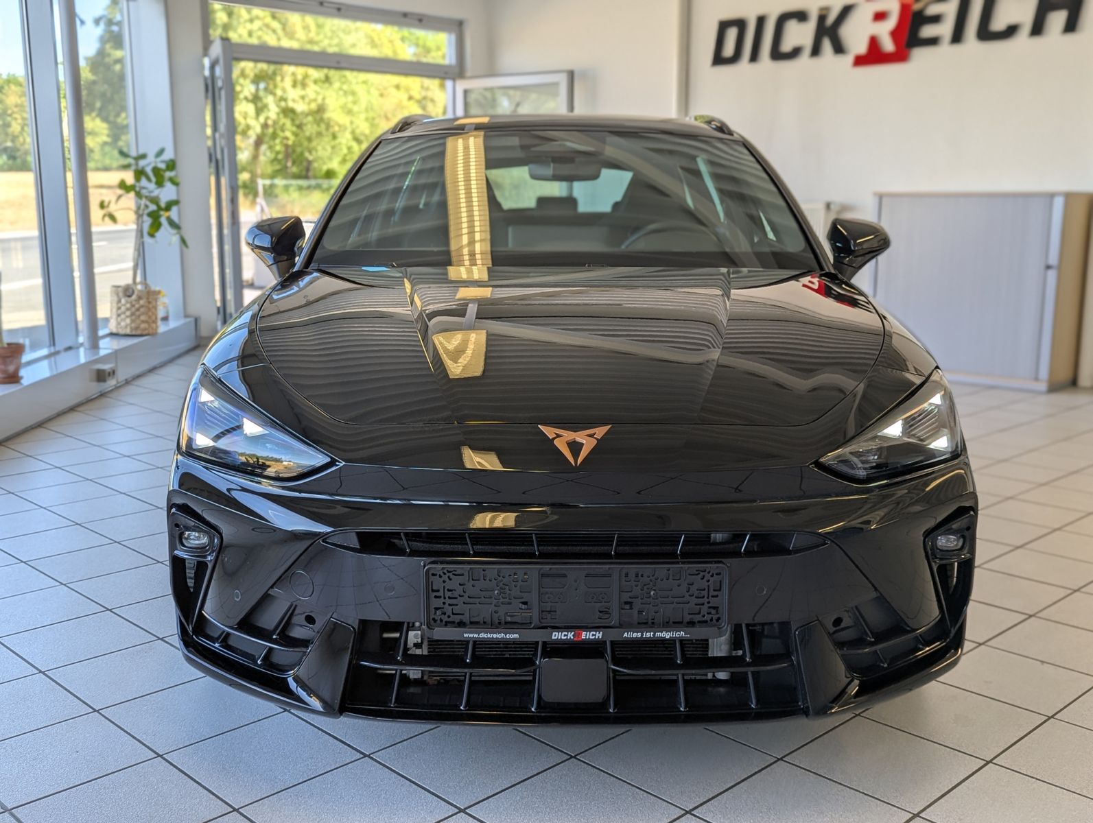 Fahrzeugabbildung CUPRA Leon 2.0 DSG Dynamic/Edge-Paket Navi AHK 5J-Gara