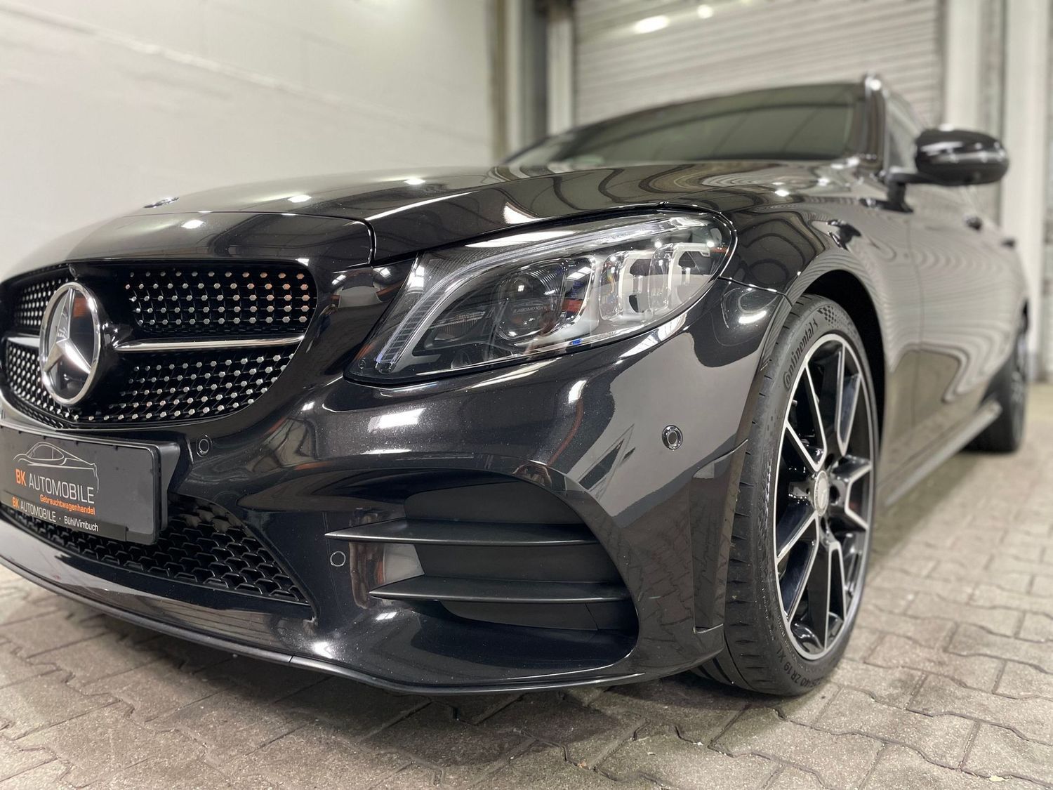 Fahrzeugabbildung Mercedes-Benz C 300 T AMG Night#LED#Mbux#360°#M-Beam#Burmester