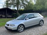 Audi A3 1.6 102PS Ambition, 1Hand, 45tkm, 5Gang!! - Audi aus 2001