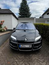 Renault Laguna Grandtour GT dCi 175 Automatik GT - gebrauchte Renault Laguna aus dem Jahr 2012