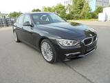 BMW 325d Limousine Luxury~ Navi Prof ~ Leder ~ Xenon - BMW 325 mit Diesel-Antrieb: D