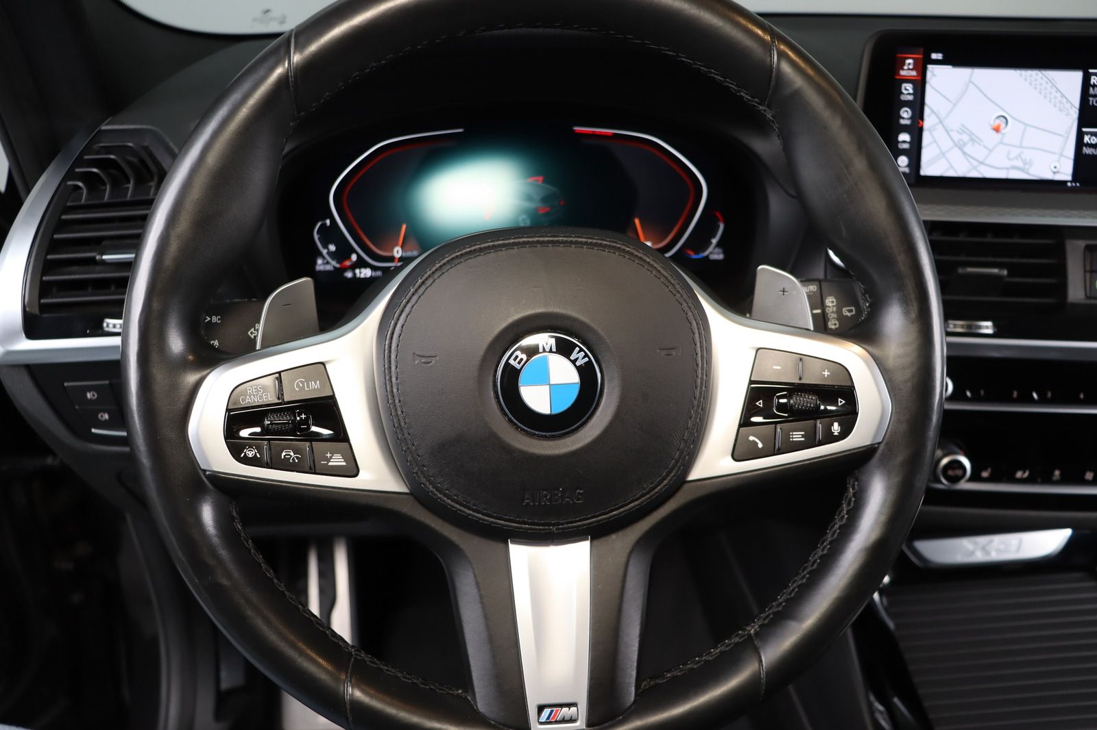 Fahrzeugabbildung BMW X3 xDrive 30 d M Sport Edition * Leder * HUD