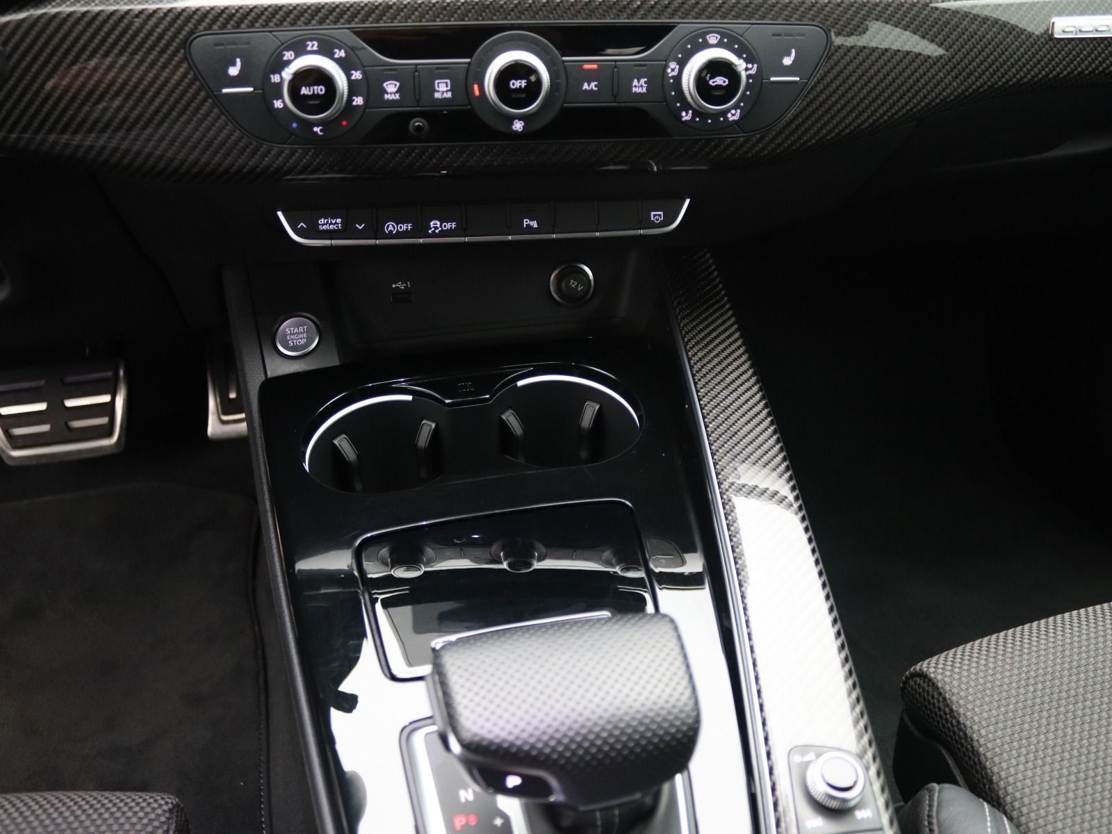 Audi A4 - Bild 14