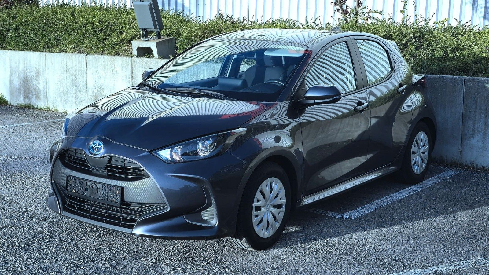 Toyota Yaris Hybrid Business Edition 1.Hand*ACC*CarPlay