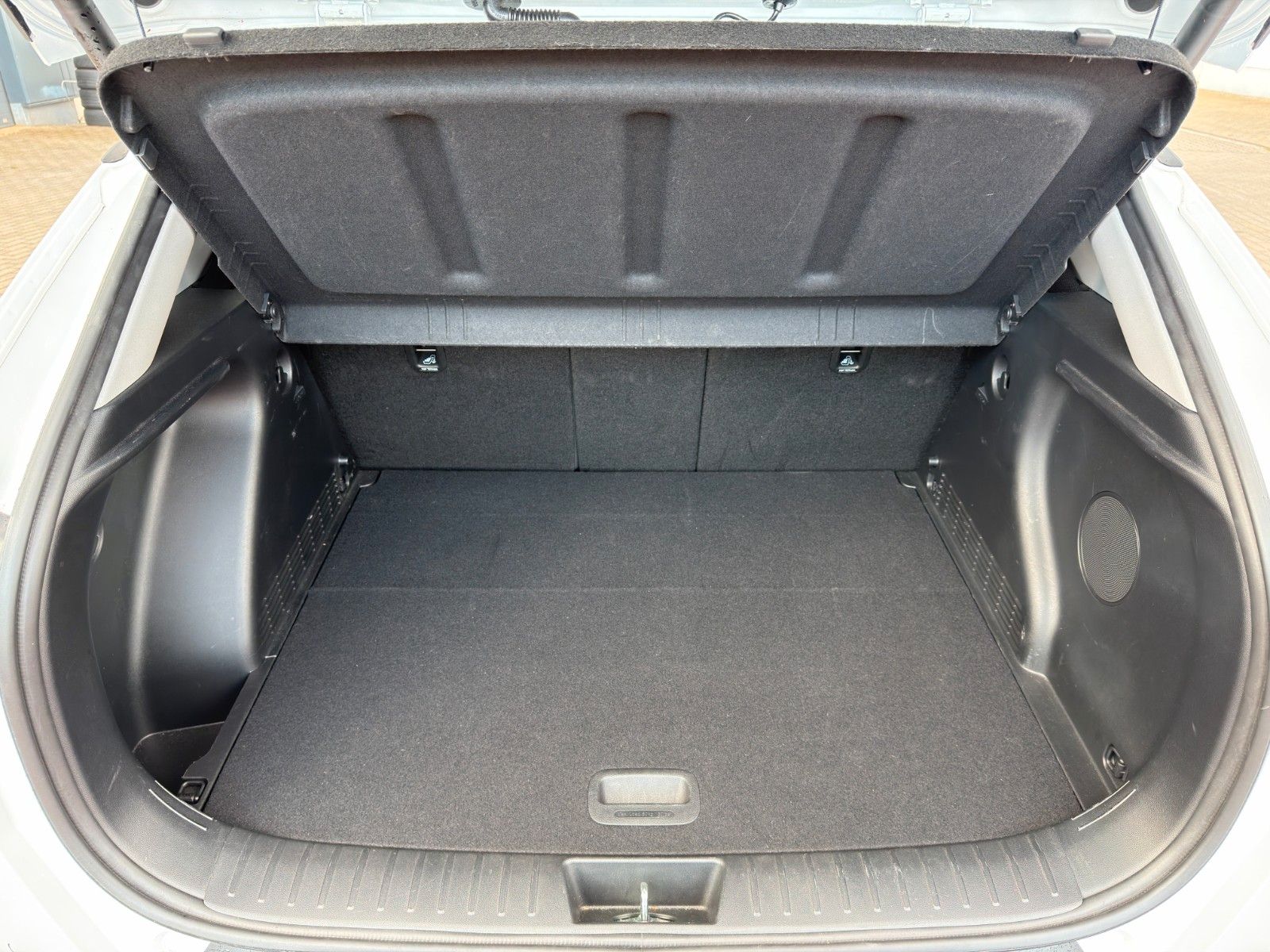 Fahrzeugabbildung Hyundai KONA 1.0 T-GDI Prime *Allwetter*ACC*LED*BOSE*360