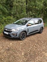 Dacia Jogger Hybrid 140 M-M-Auto Extreme 7-Sitzer ... - Dacia Jogger mit Benzin-Antrieb: Automatik