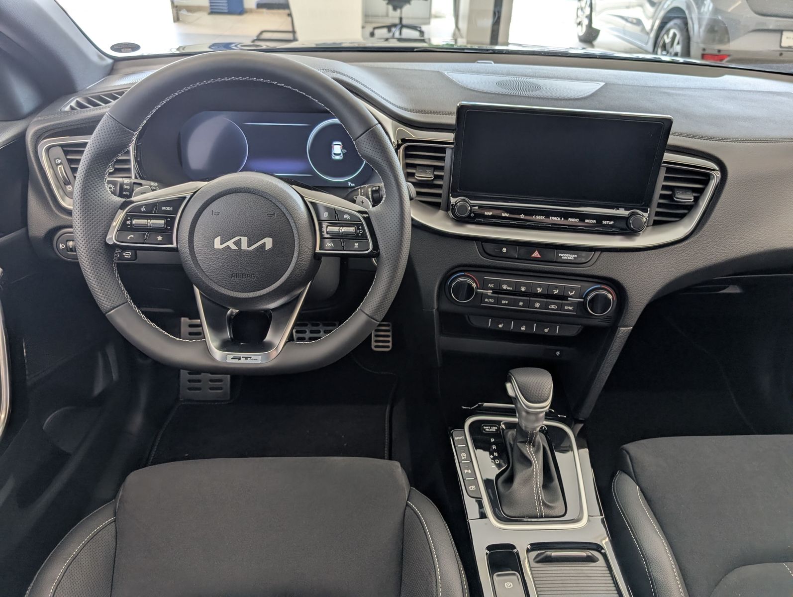 KIA XCeed 1.6 T-GDI 180 DCT7 GT-Line Leder – Bild 16