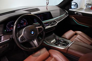 BMW X7 - 11