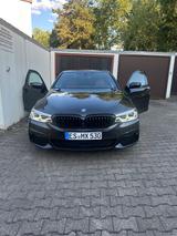 BMW 530i *HUD*SitzBel*LED*Voll* - BMW 530 mit Benzin-Antrieb: Limousine