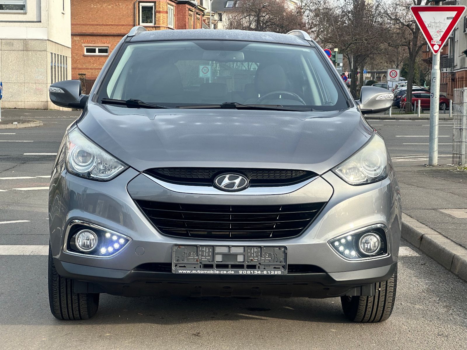 Fahrzeugabbildung Hyundai ix35 COMFORT 2WD*AHK*