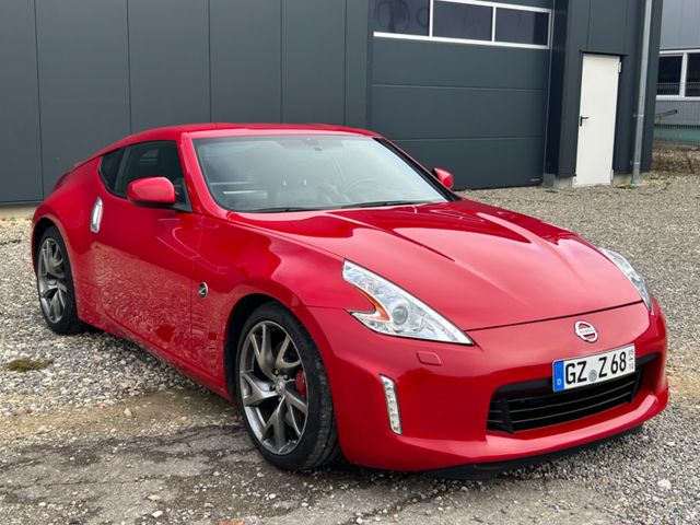 Nissan 370Z Pack 3.7 V6 Coupe Bi-Xenon SHZ BOSE EL.SITZ