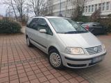 Volkswagen ich verkaufen eine VW sharan 1,9 Diesel  T... - VW Sharan in Magdeburg