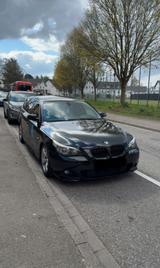BMW 525i E61 M Paket - Tempomat*Navi*Klima - BMW 525 in Freiburg