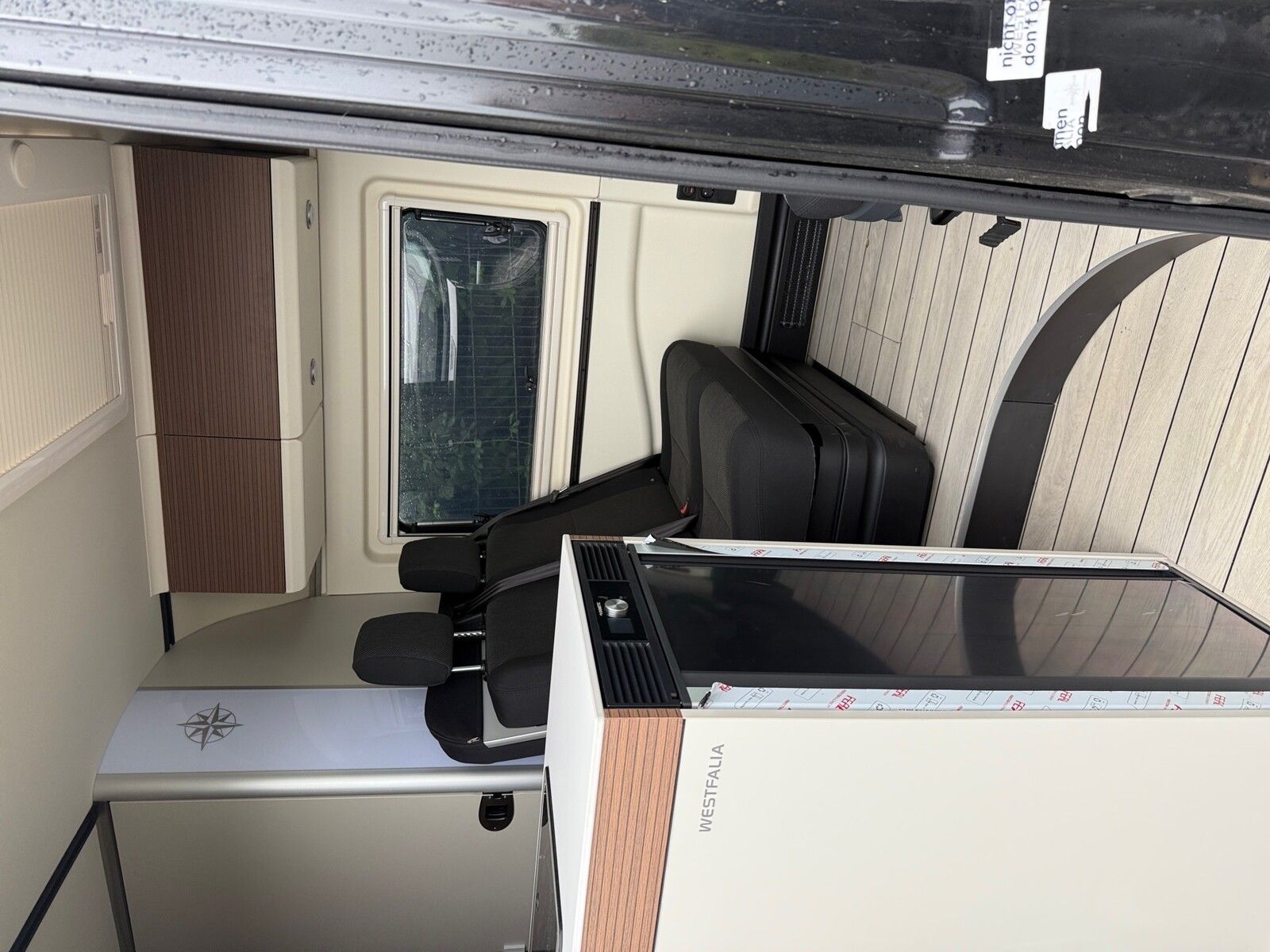 Fahrzeugabbildung Westfalia Columbus 640 E 180 PS Automatik Premium/Navi
