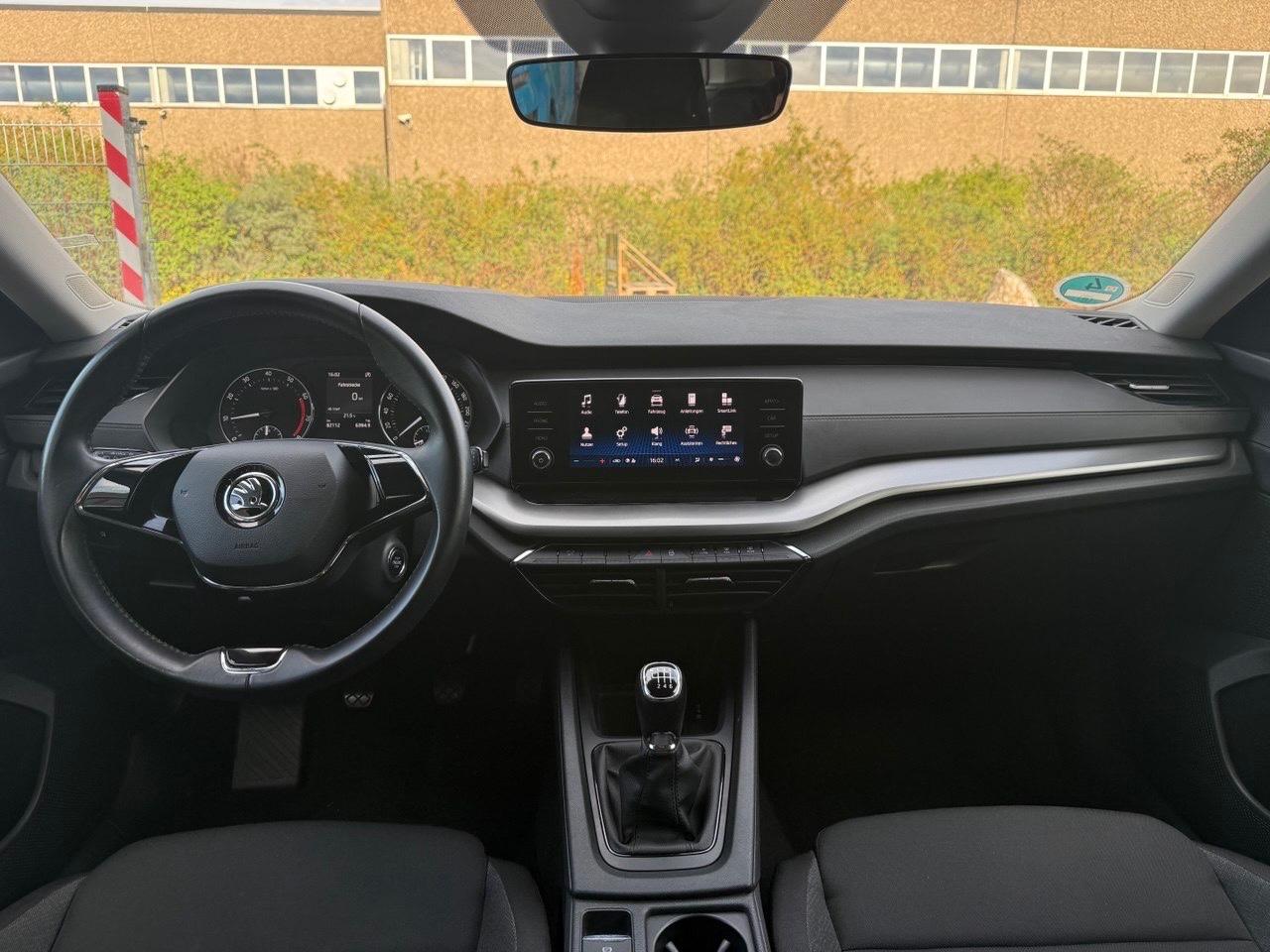 Skoda Octavia Combi Active 1.0 110PS *LED*PDC*KLIMA