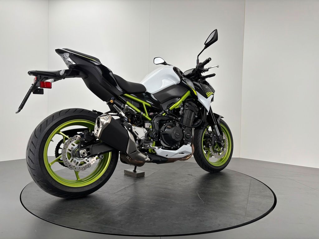Fahrzeugabbildung Kawasaki Z900 *TOP-ZUSTAND *SERVICE NEU