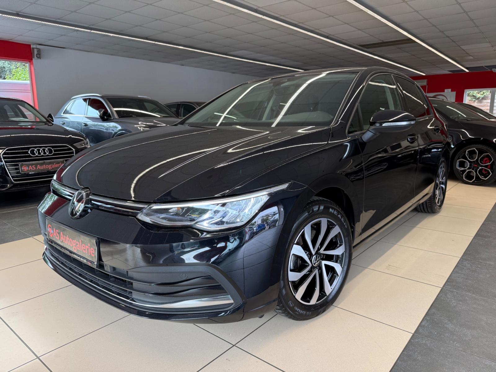 Volkswagen Golf VIII Active Ambiente Virtual Navi 1.Hd MwSt
