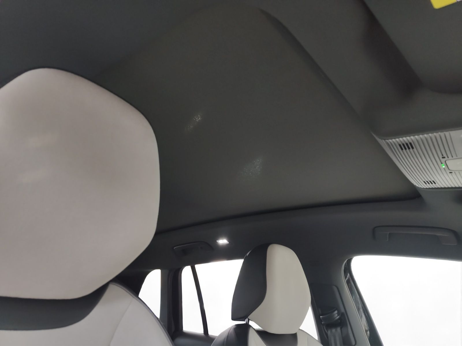 Volkswagen Tiguan - Bild 13