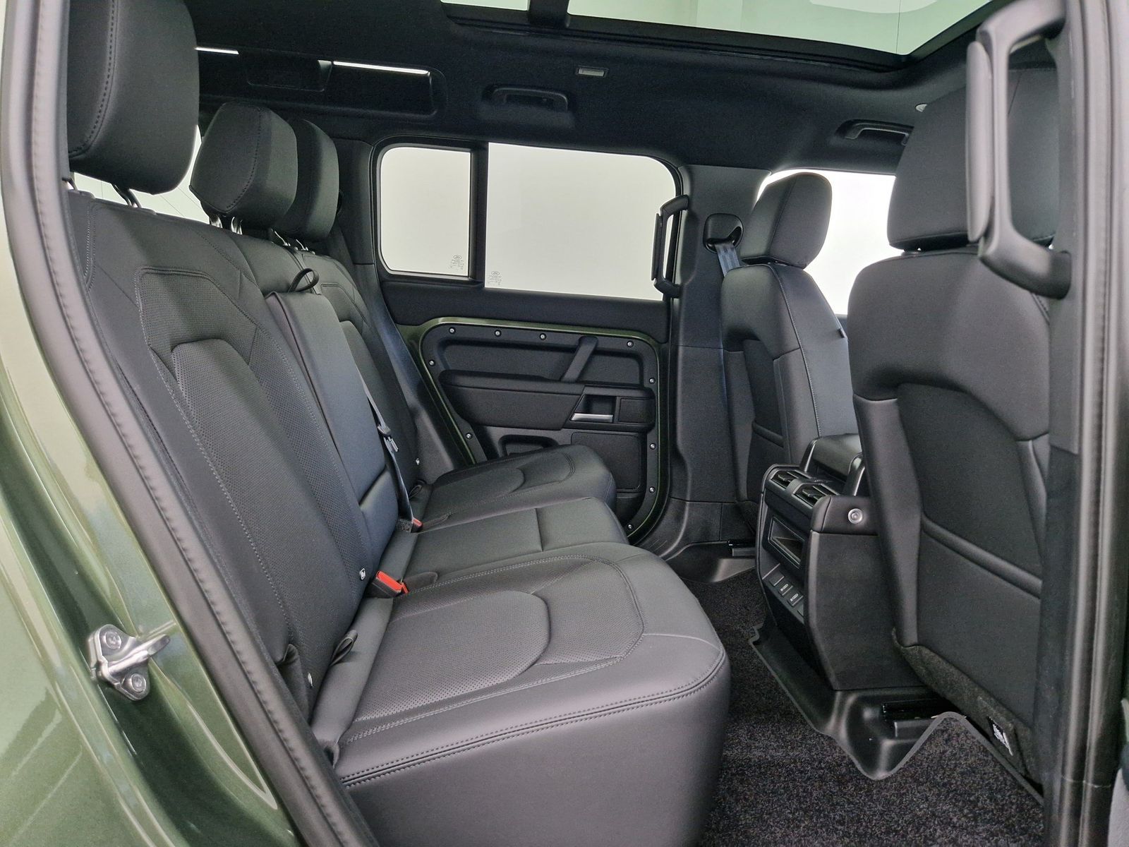 LAND ROVER Defender 110 3.0 Diesel D250 X-Dynamic SE 110 X- – Bild 13