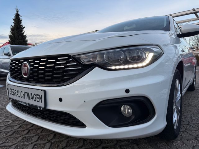 Fiat Tipo1.4T-Jet Lounge Klima Navi Kamera Pdc 1-Hand