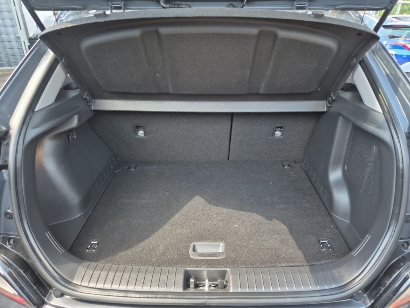 Fahrzeugabbildung Hyundai KONA Edition 30+ Elektro Navi Soundsystem ACC Ap