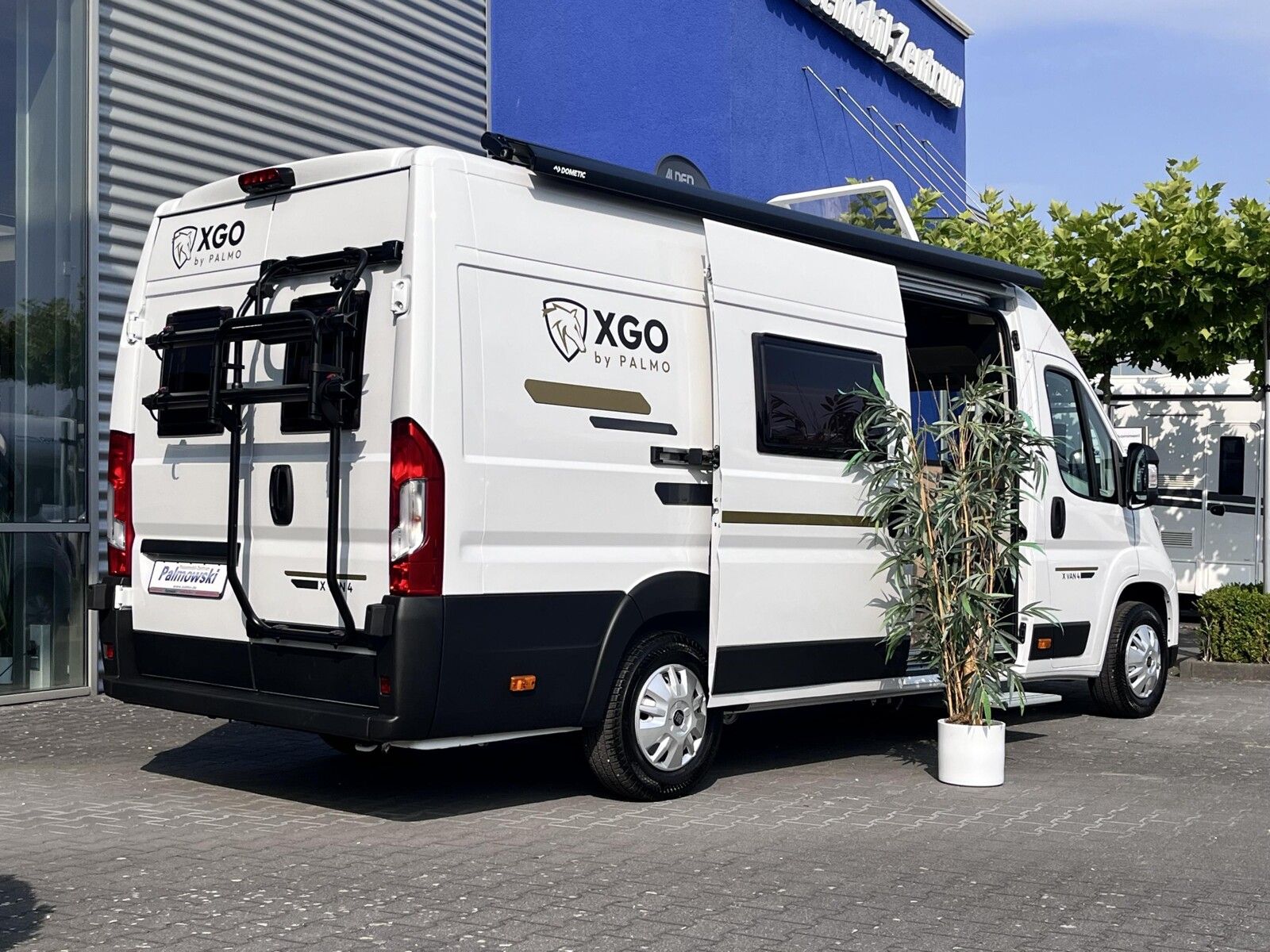 Fahrzeugabbildung XGO X-VAN 4 AUTOMATIK
