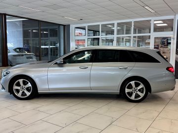 Mercedes E 220 - 5