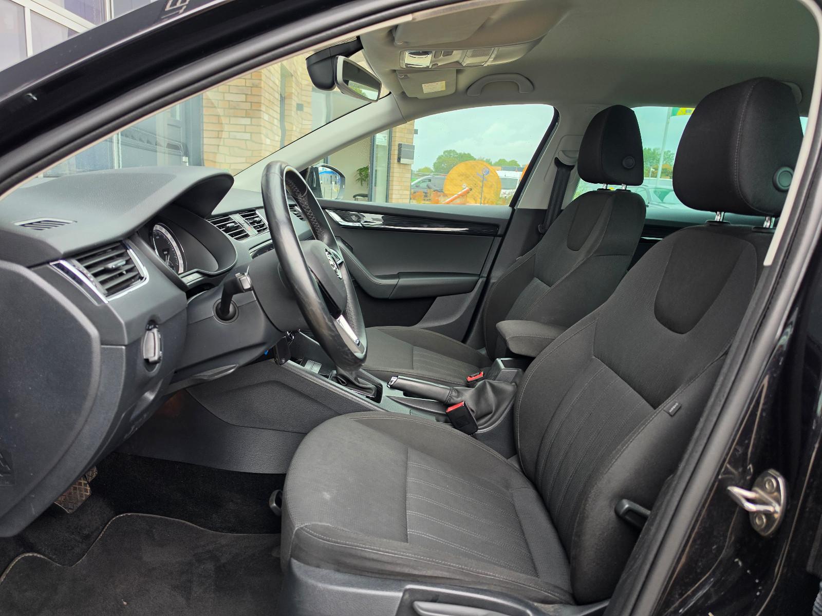 Skoda Octavia 2.0 DSG TÜV Neu/Scheckh./190 PS/LED