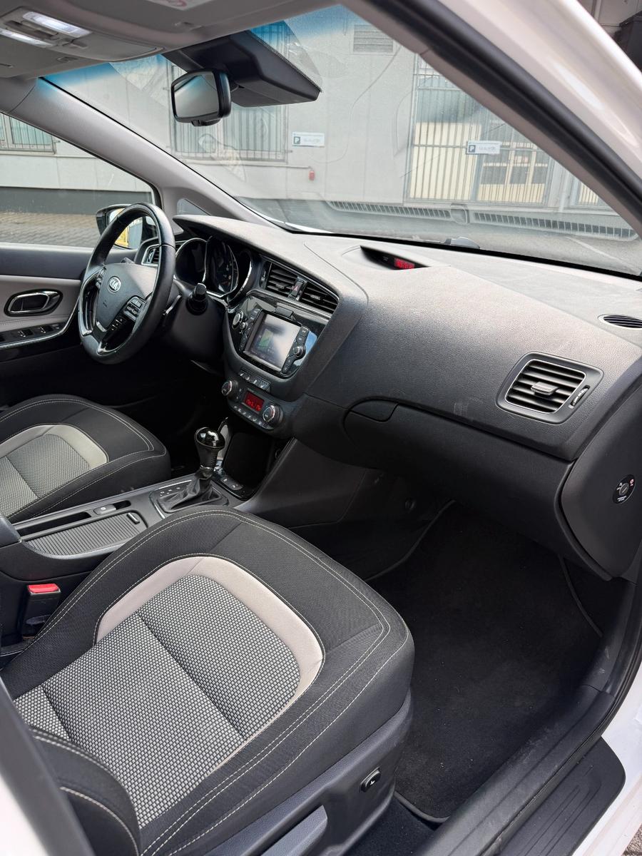 Kia ANDERE Ceed Sportswagon Spirit