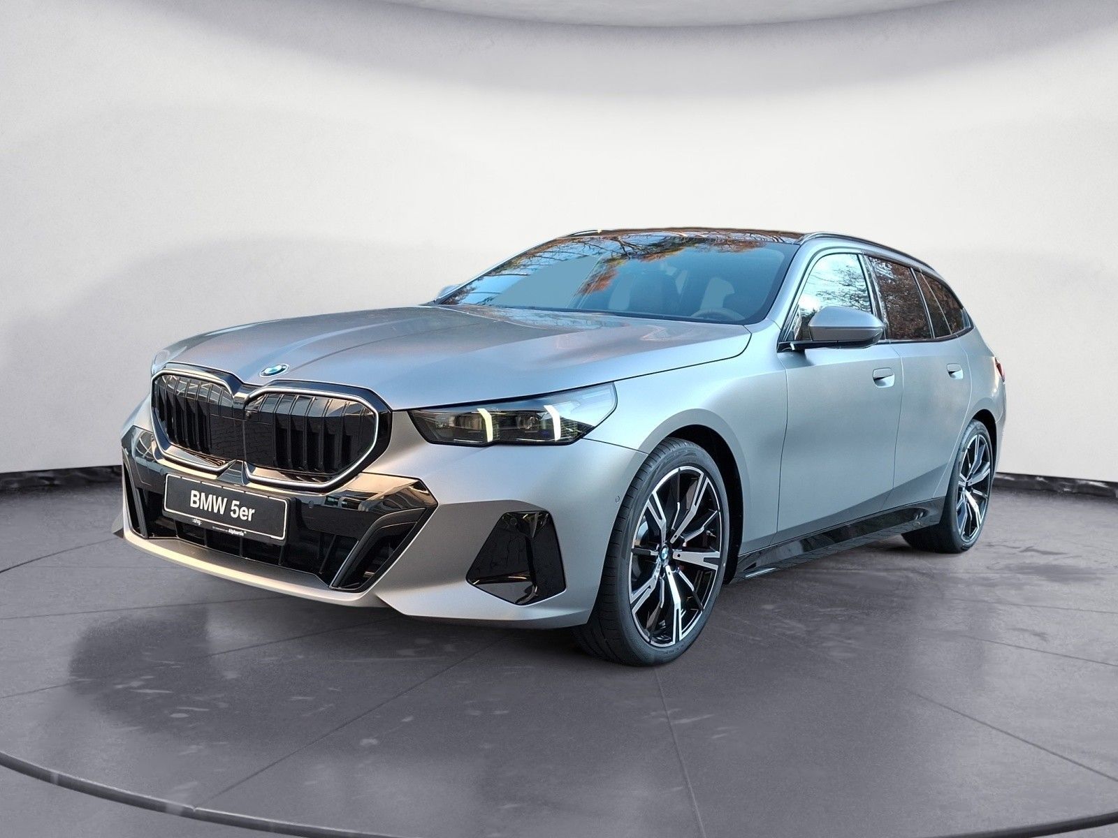 BMW 520d Touring MSportPro Comfortpaket AHK MSportPr imagem 2