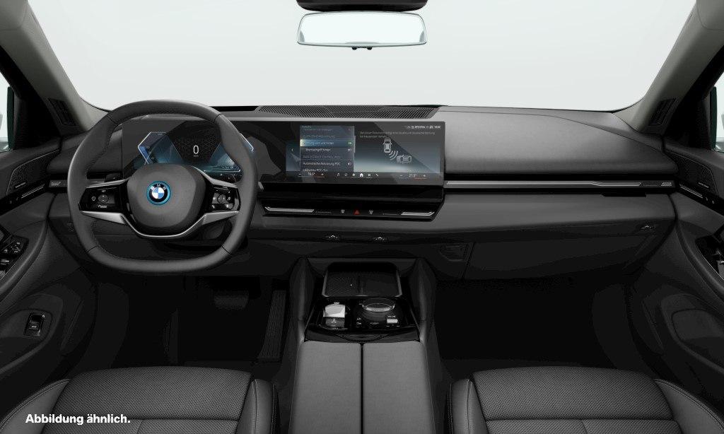 BMW 530e Lim. Adp.LED DrivAssProf HarmKar 360°