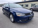 Volkswagen Jetta VI Highline DSG+Navi+PDC+GSHD+Leder+17 Zol - Volkswagen Jetta: Highline