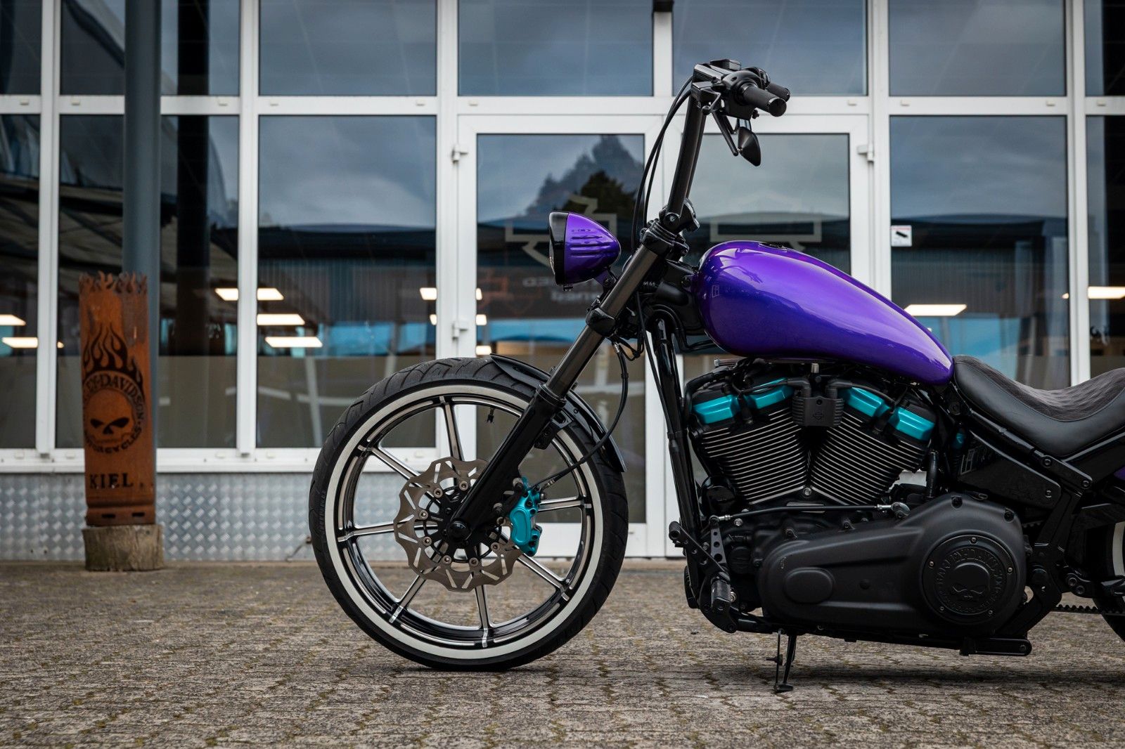 Fahrzeugabbildung Harley-Davidson FXBB STREET BOB SOFTAIL - PENZL V 2 - 128 CUI