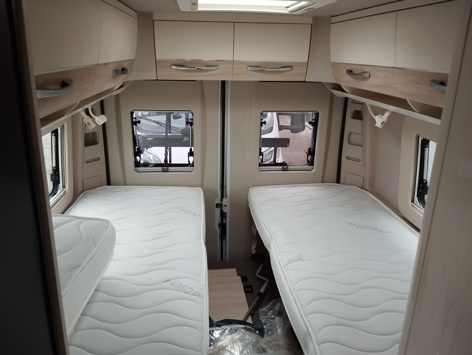 Fahrzeugabbildung Eura Mobil Van V 635 EB Mondial Plus/Mark./Fahrradträger