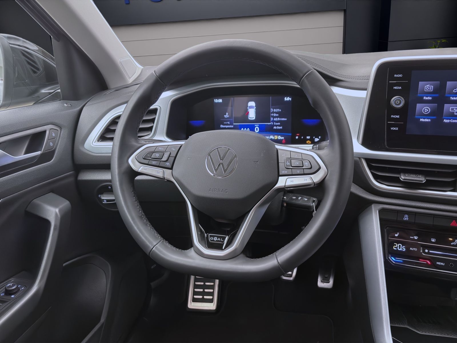 Volkswagen T-Roc - Bild 11