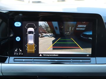 Volkswagen Golf VIII Variant Alltrack 4M AHK StHz Navi