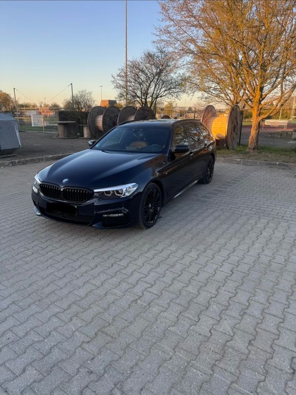 Image of BMW 530