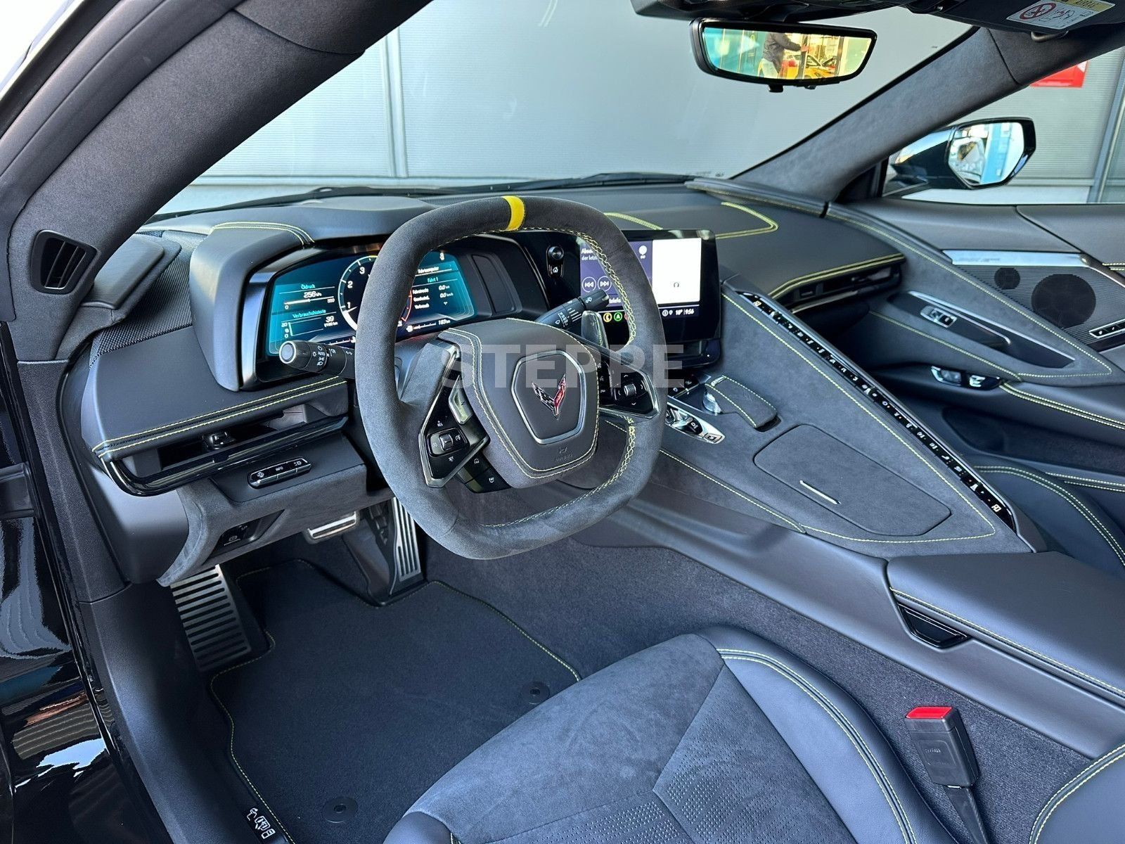 Corvette C8 Stingray Coupe 6,2 V8 3LT Europamodell