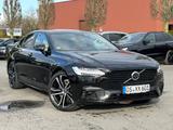 Volvo S90 T8 AWD Recharge Ultimate Dark Auto Recha... - Volvo S90: Ultimate Dark