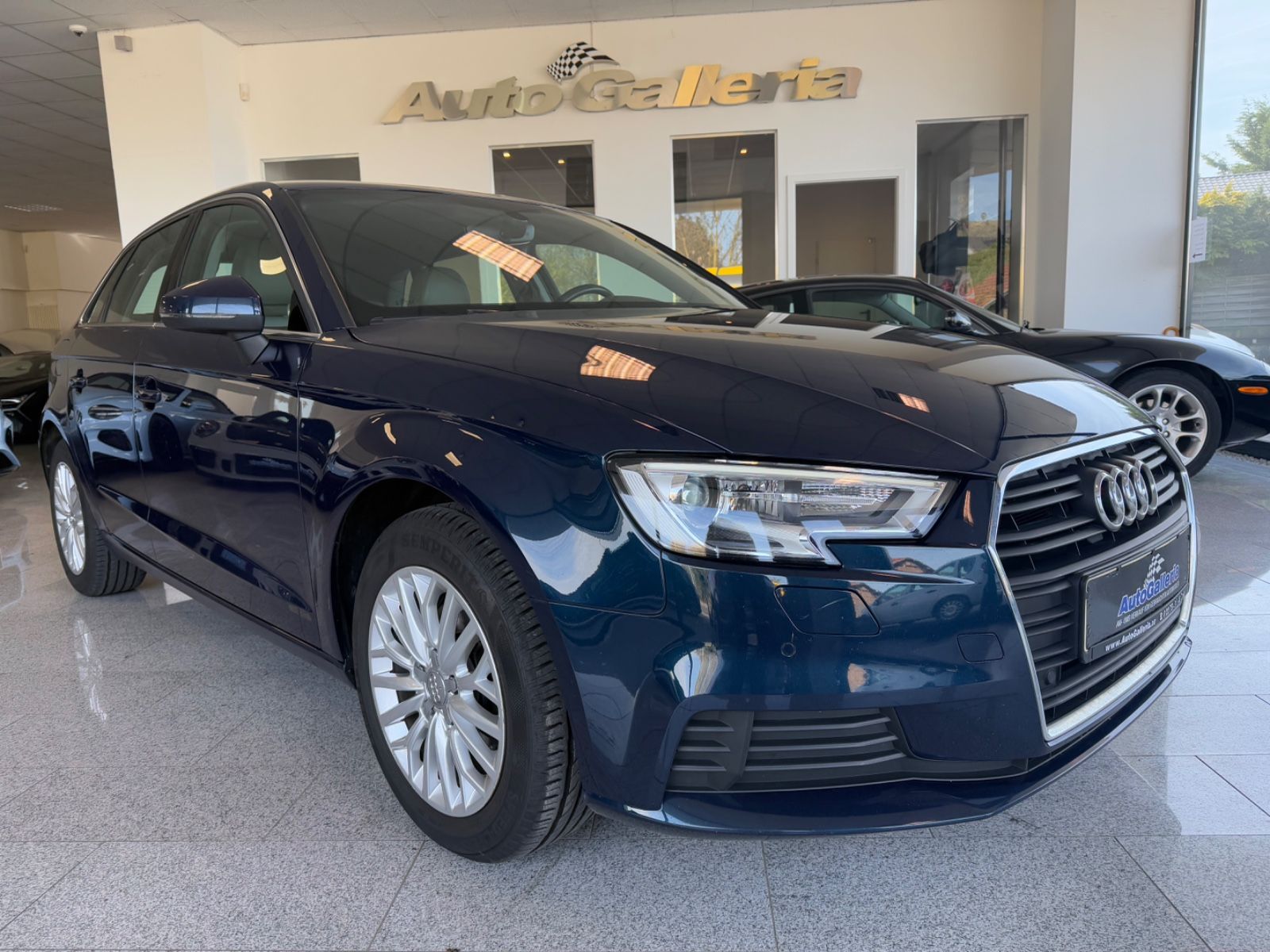 Audi A3 Sportback Automatik Navi Klima SHZ Alcantara foto 7