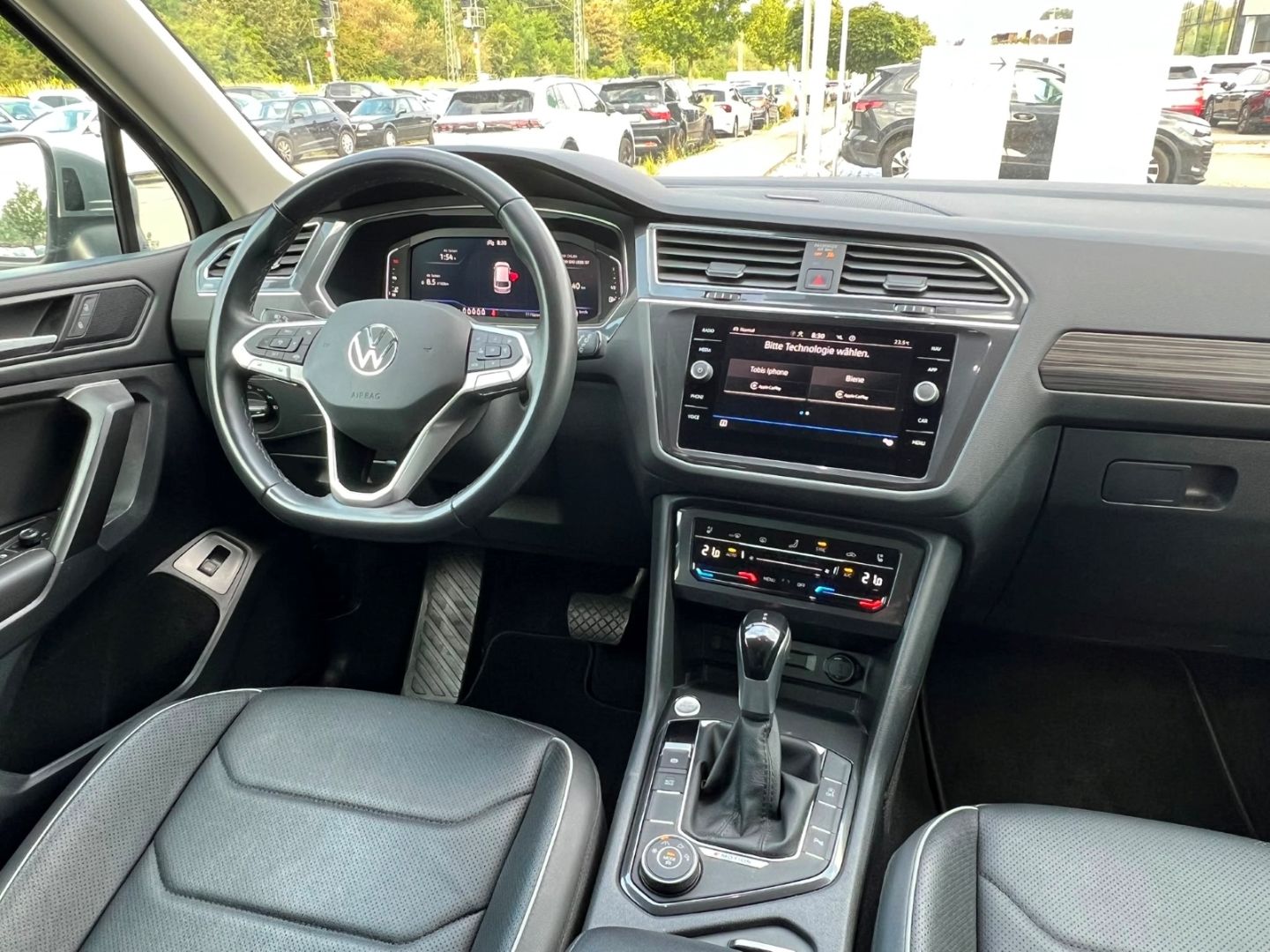 Tiguan Allspace 2.0TDI DSG - APP*LEDER*7SITZ*1HD