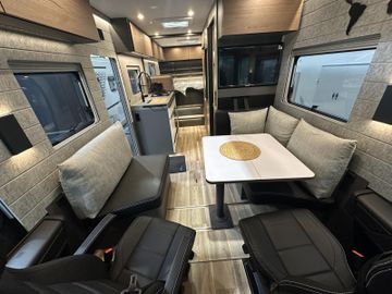 Niesmann + Bischoff Arto 78 