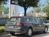 Volkswagen Passat Business / Standheizung / ACC / AHK - VW Passat Gebrauchtwagen in Mönchengladbach
