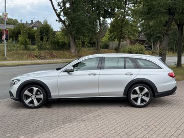 Mercedes E 220 - 6
