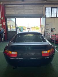 1988 Porsche 928 照片 6