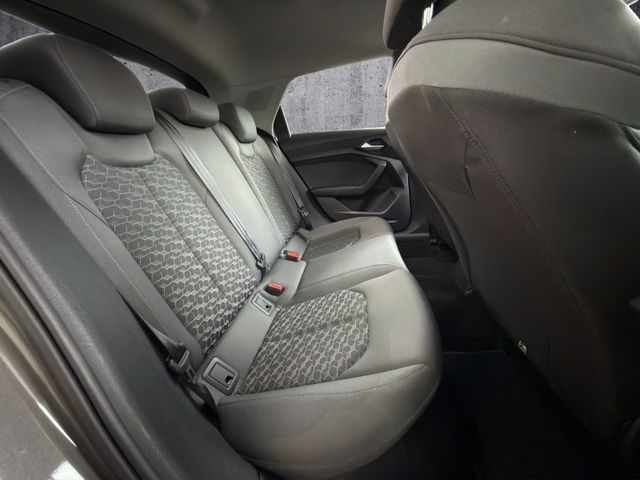 Audi A1 Sportback 30 TFSI S line S-Tronic*LED*APPLE