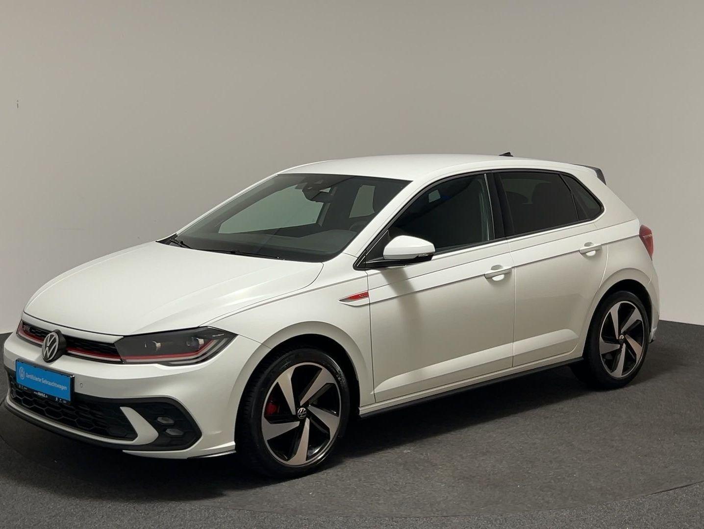 Volkswagen Polo 2.0 GTI TSI DSG CarPlay Matrix LED RFK PDC