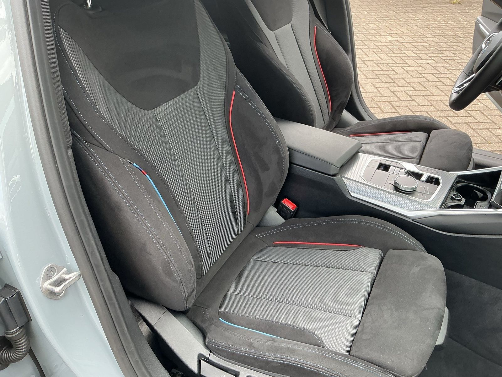 BMW 330 - Bild 15