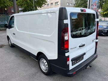 Renault Trafic - 11